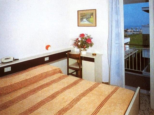 Hotel Gladiola 2*
